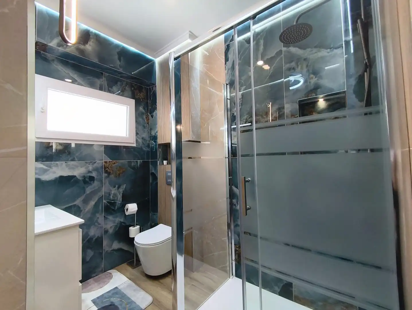 Bany de Apartament en venda en Santa Pola amb Aire condicionat, Calefacció i Moblat