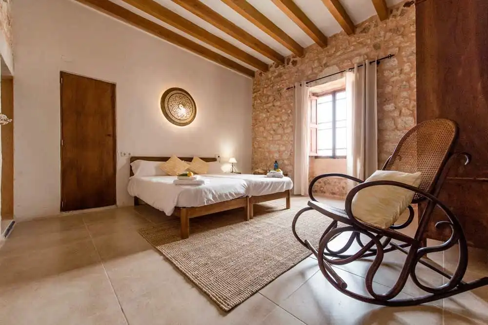 Schlafzimmer von Country house zum Verkauf in Felanitx mit Klimaanlage, Heizung und Privatgarten