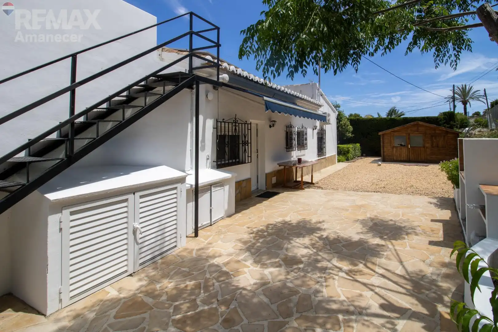 Vista exterior de Casa o xalet en venda en Jávea / Xàbia amb Piscina