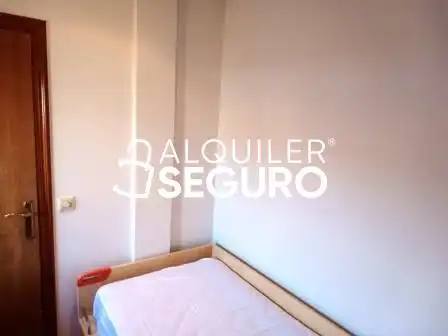 Flat for rent in Tenerias, Coronación