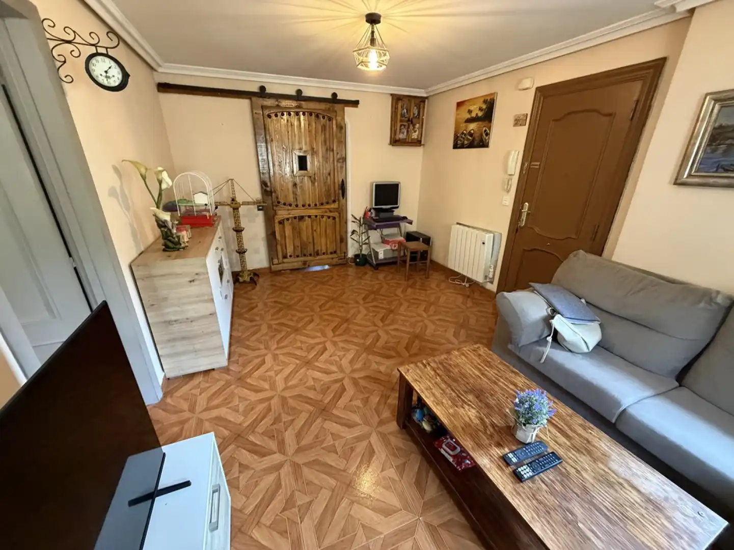 Sala de estar de Piso en venta en Avilés con Calefacción y Terraza