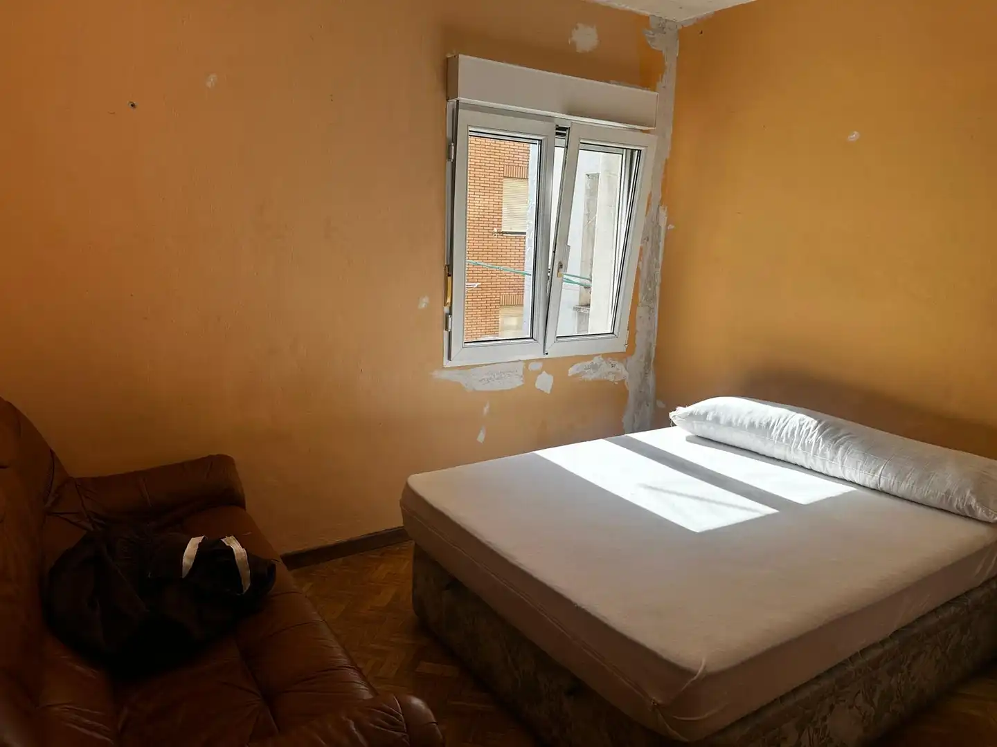 Schlafzimmer von Wohnung zum Verkauf in Gijón  mit Heizung, Möbliert und Alarm