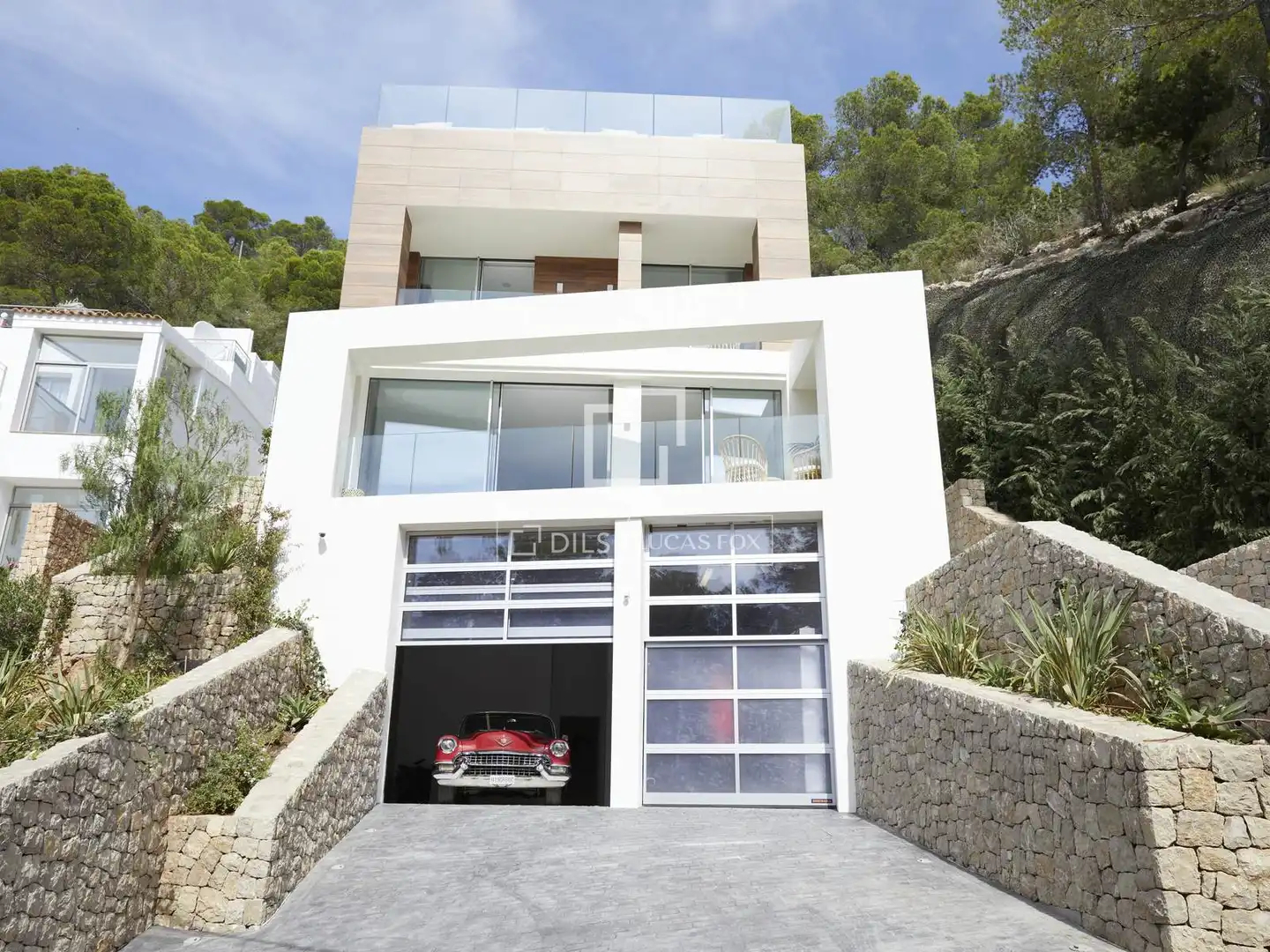 Exterior view of Houses for sale in Santa Eulària des Riu  with Air Conditioner, Heating and Private garden