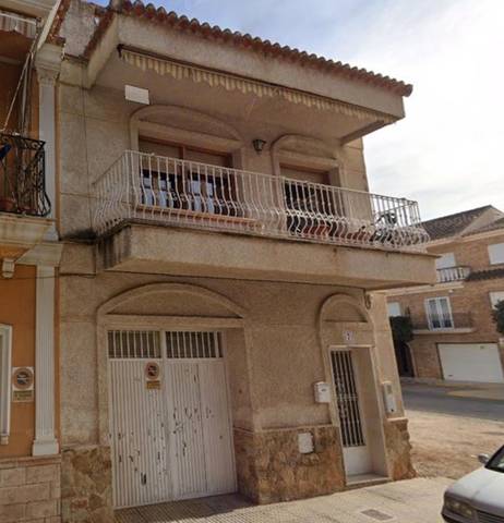 Casa-chalet en Venta en Ausias March en Benirredrà