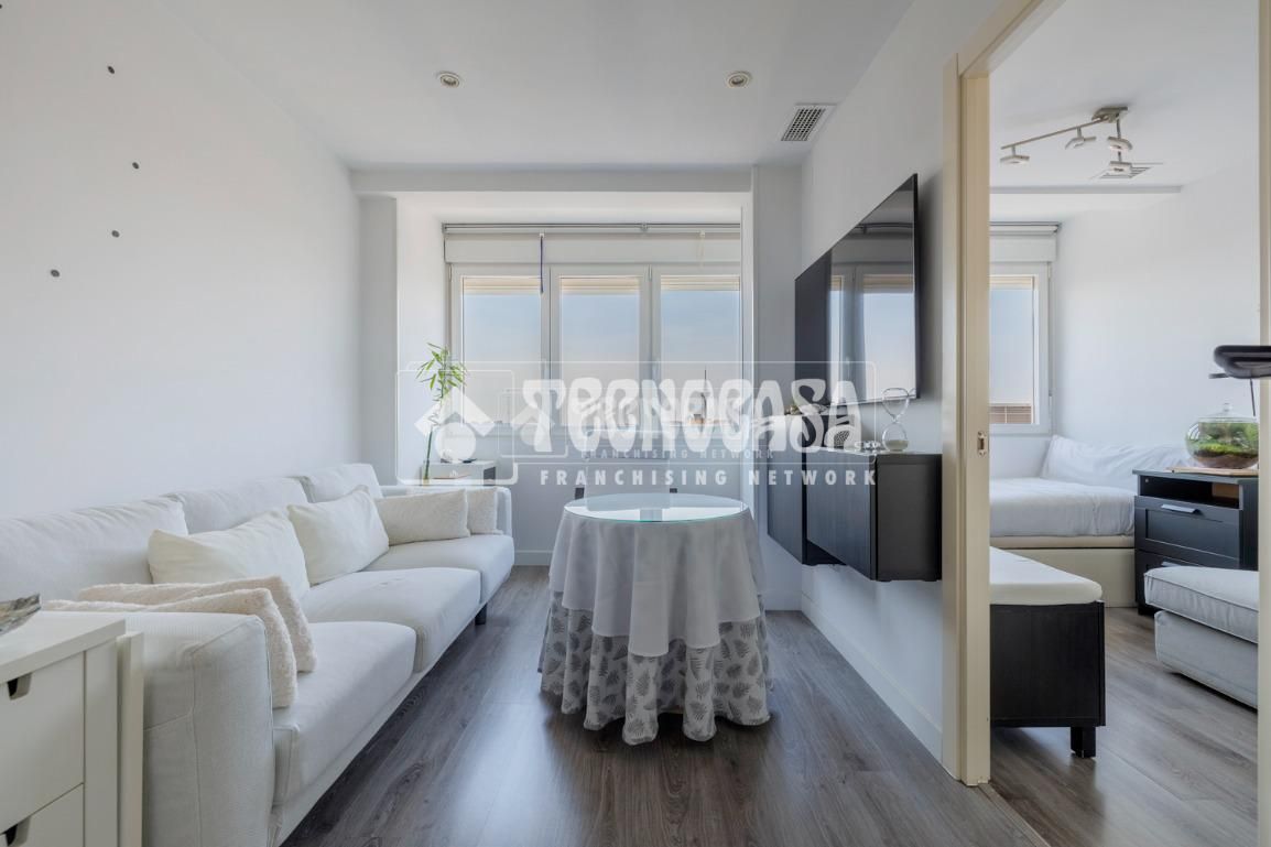 Sala d'estar de Pis de lloguer en  Madrid Capital amb Aire condicionat i Calefacció