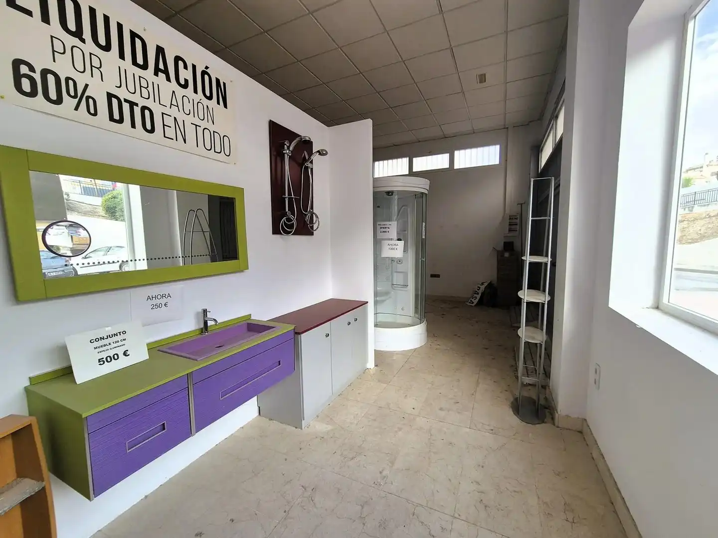 Local comercial de lloguer a Loja, imagen 9