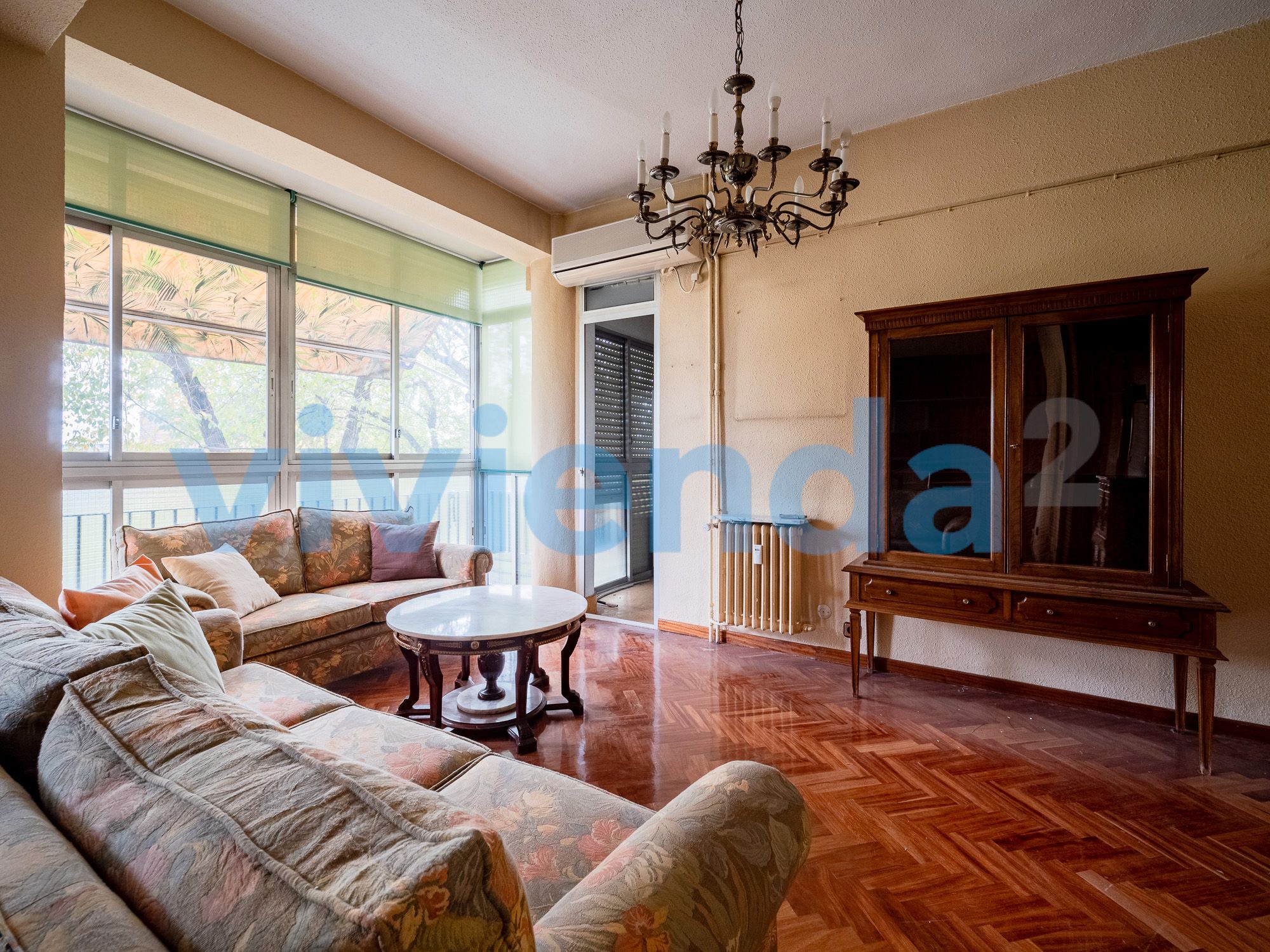 Living room of Flat for sale in  Madrid Capital  with Air Conditioner, Heating and Terrace