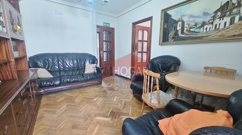 Foto 2 de Piso de alquiler en San Antonio, Ávila Capital