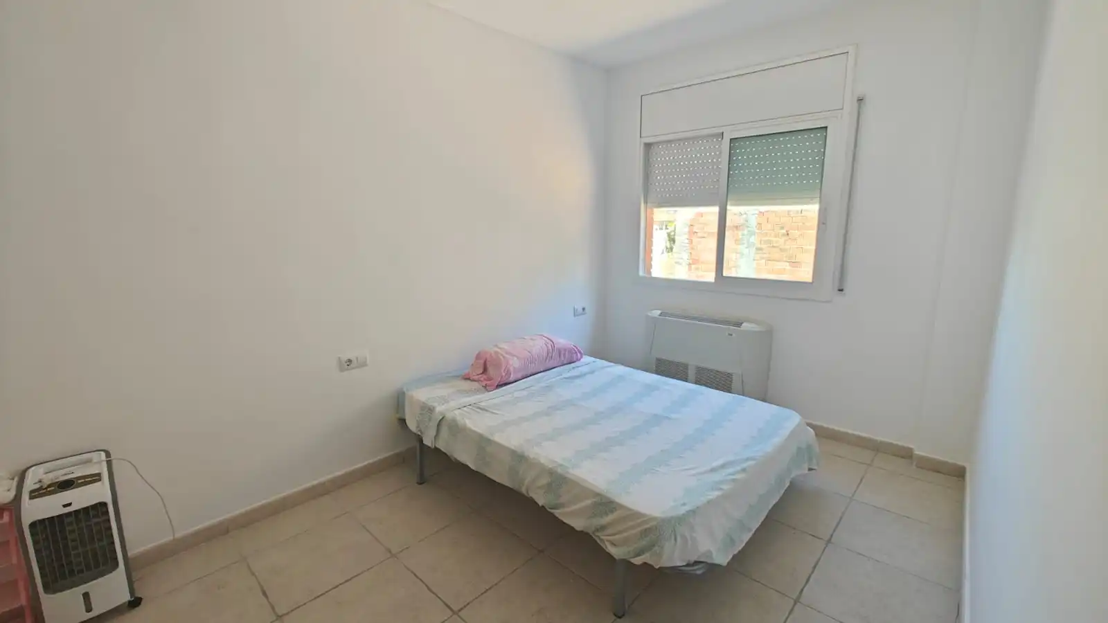 Schlafzimmer von Haus oder Chalet zum Verkauf in Castellet i la Gornal mit Klimaanlage, Heizung und Privatgarten