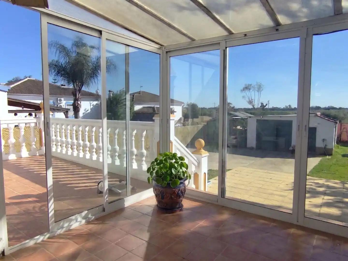 Terrassa de Casa o xalet en venda en Hinojos amb Aire condicionat, Calefacció i Jardí privat