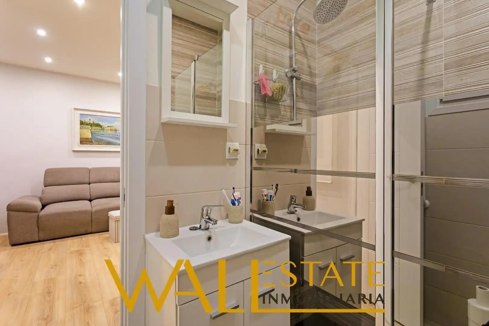 Baño de Planta baja en venta en Madrid con Aire acondicionado y Calefacción