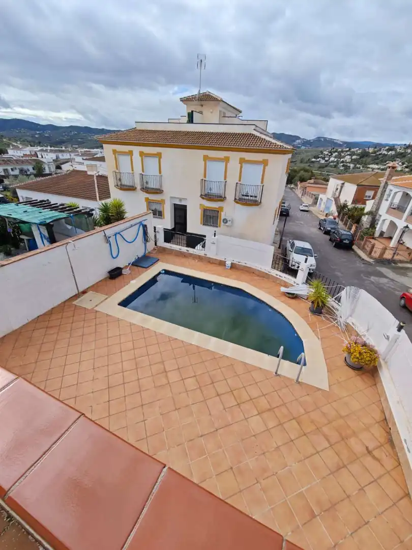 Xalet amb piscina en venda a Alcaucín, imagen 7