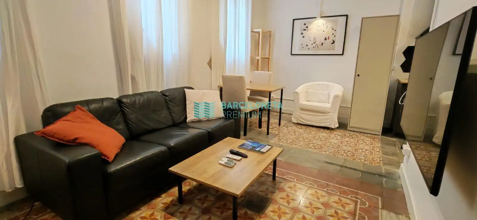 Sala d'estar de Pis de lloguer en Barcelona amb Aire condicionat i Moblat