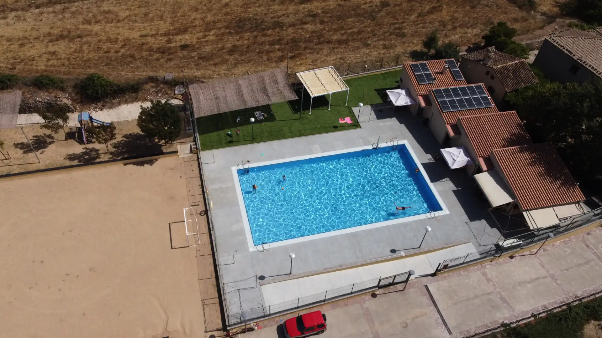 Piscina de Àtic en venda en La Febró amb Calefacció, Terrassa i Forn