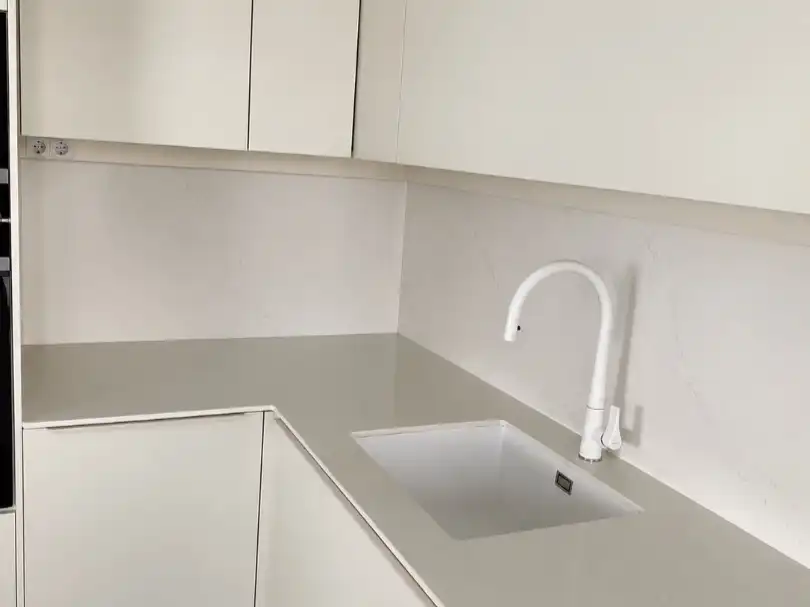 Küche von Maisonette zum Verkauf in Ourense Capital  mit Klimaanlage, Terrasse und Balkon