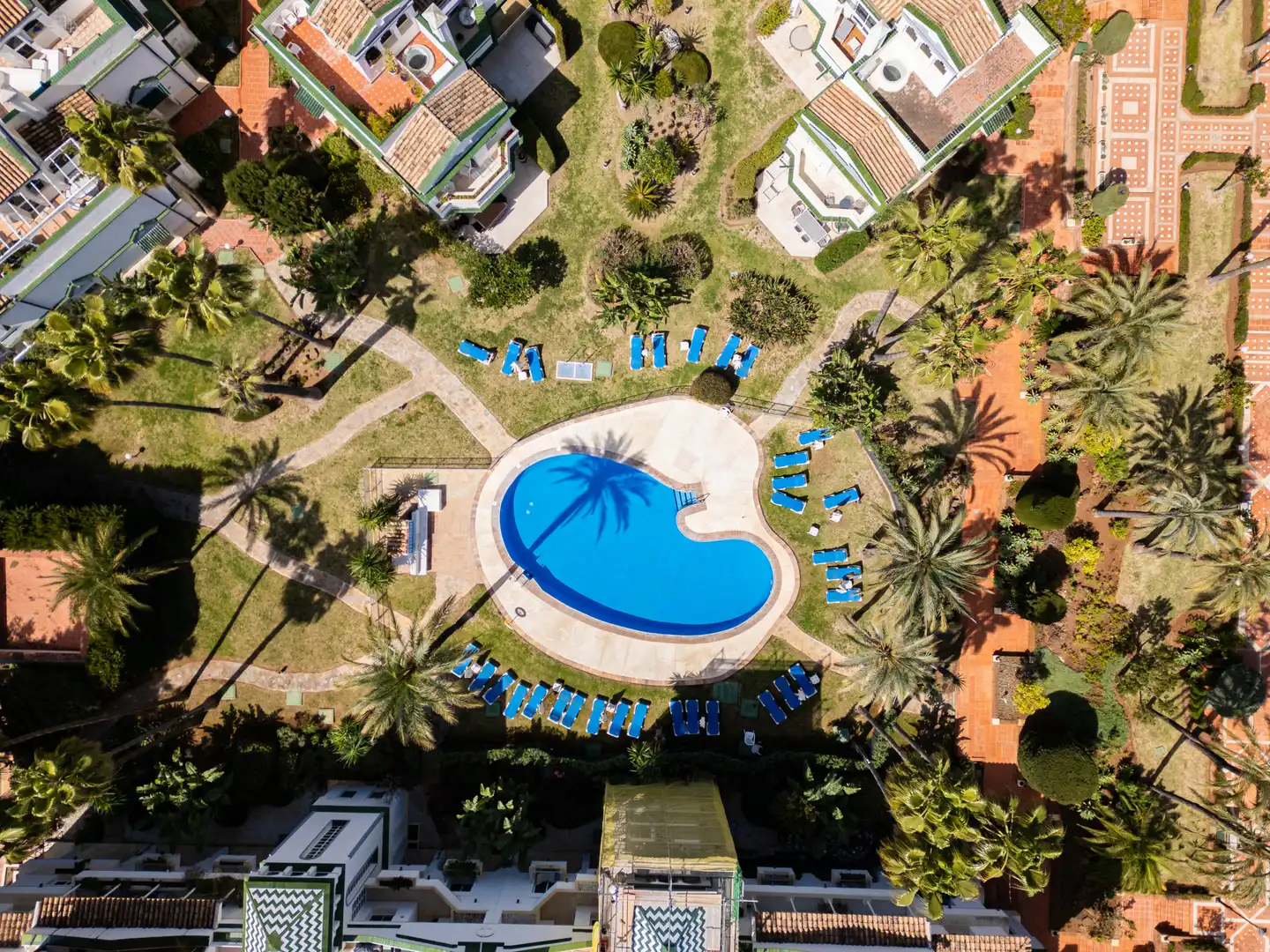 Garden of Attic for sale in Estepona  with Air Conditioner, Terrace and Swimming Pool