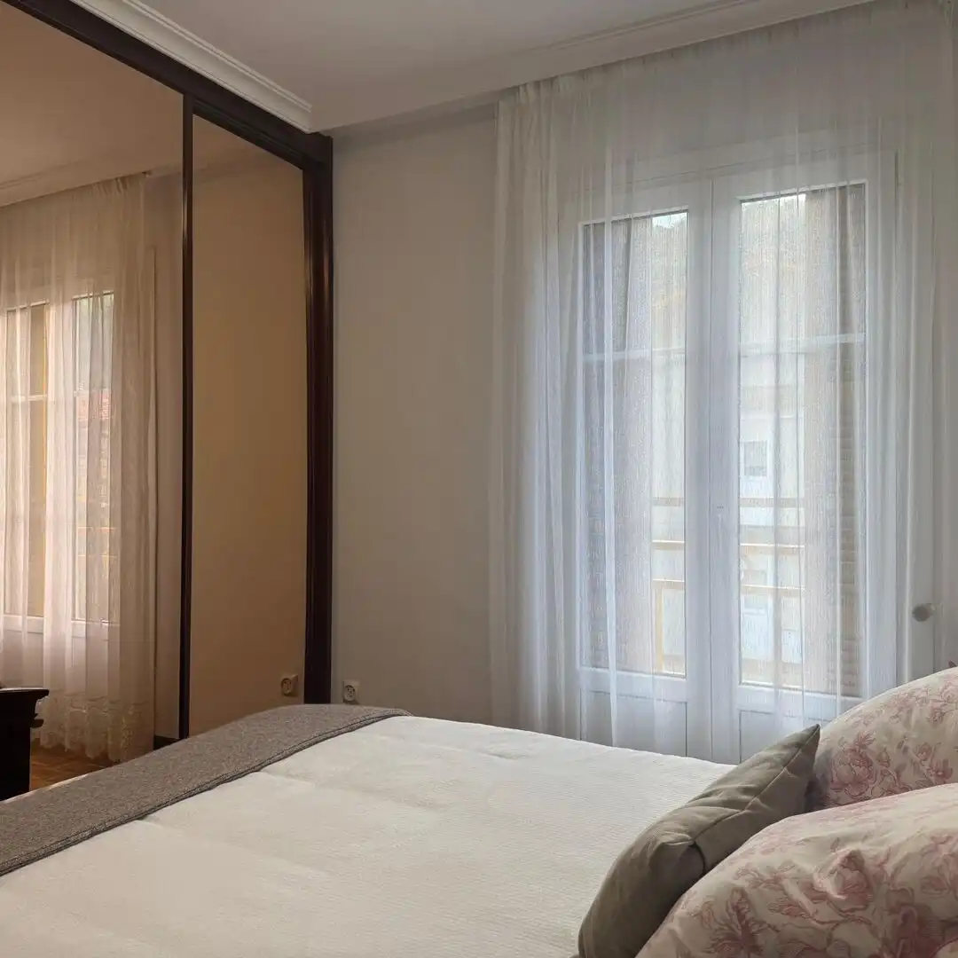 Habitación de Piso en venta en Irura con Calefacción y Amueblado