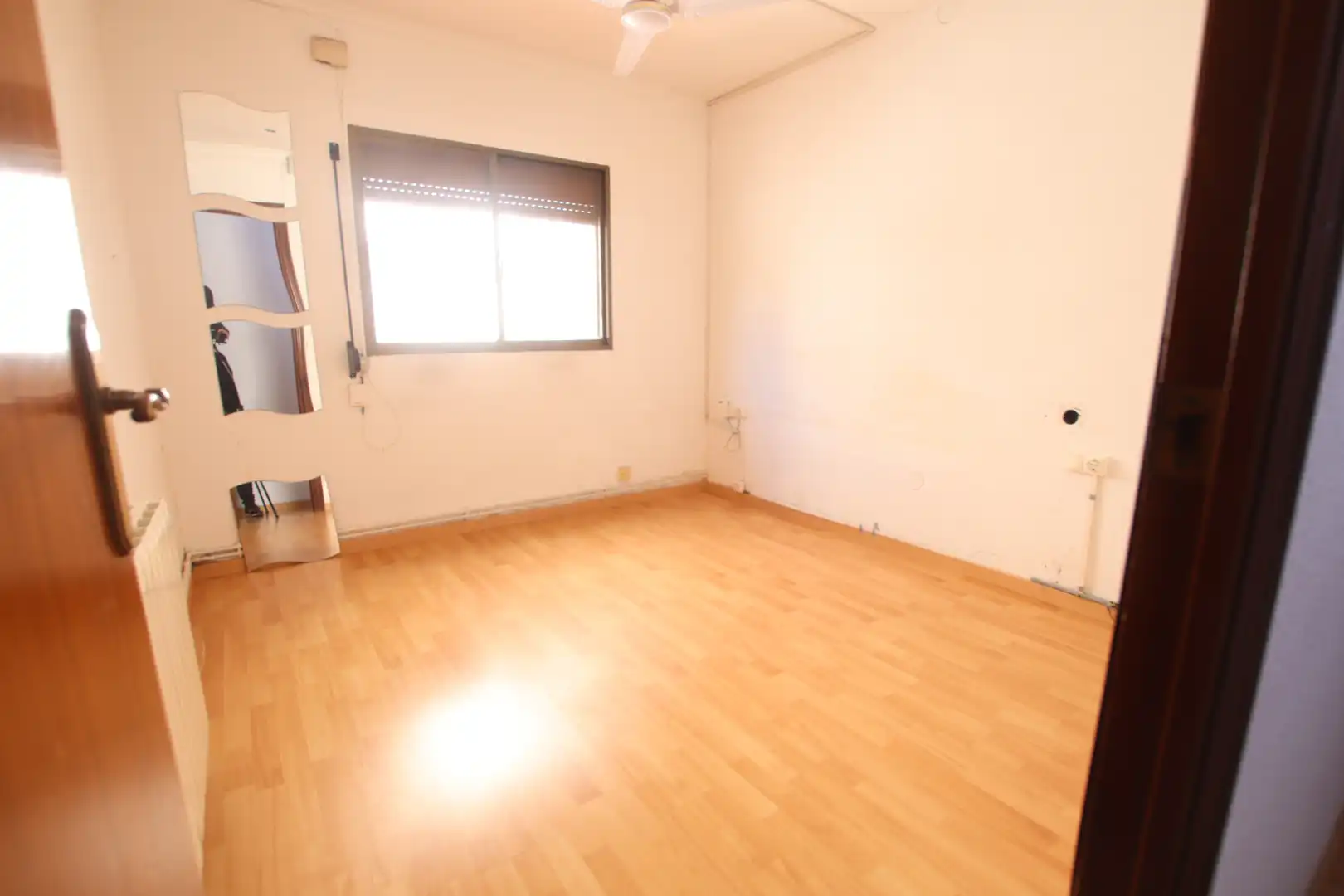 Flat for sale in L'Hospitalet de Llobregat  with Air Conditioner, Heating and Parquet flooring