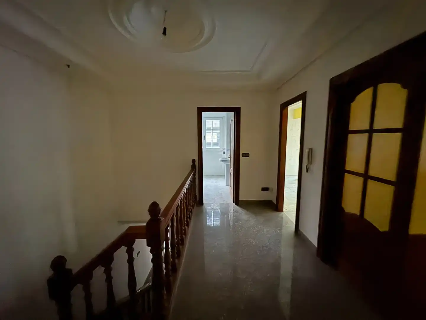 Casa adosada en venda en Cariño amb Terrassa