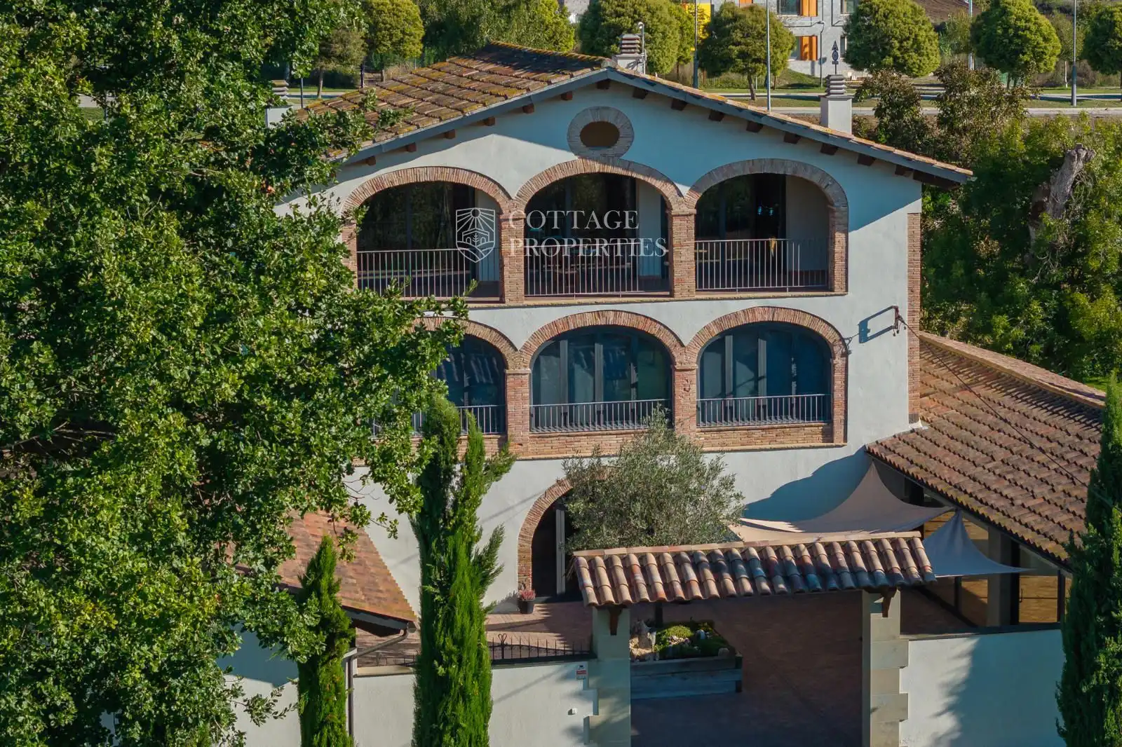 Vista exterior de Finca rústica en venta en Torelló con Terraza y Amueblado