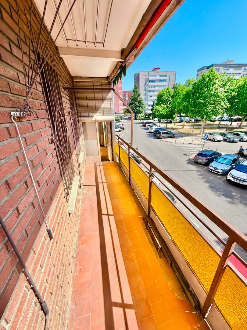 Vista exterior de Piso en venta en Fuenlabrada