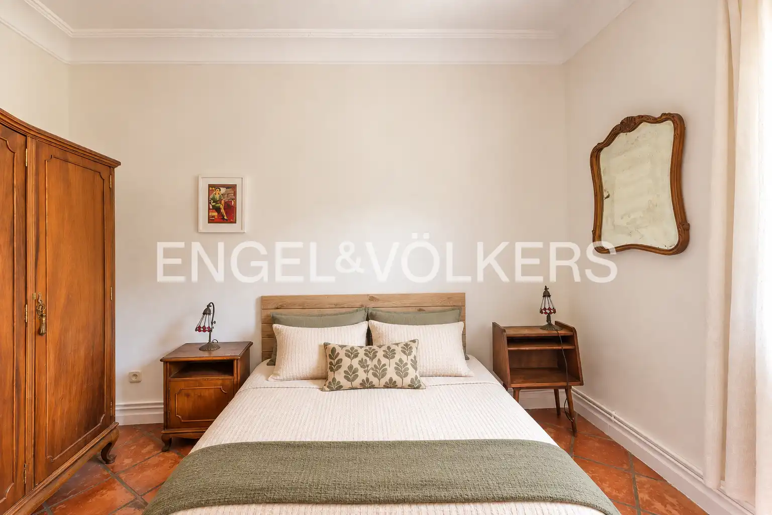 Habitación de Piso de alquiler en Madrid con Aire acondicionado, Calefacción y Amueblado