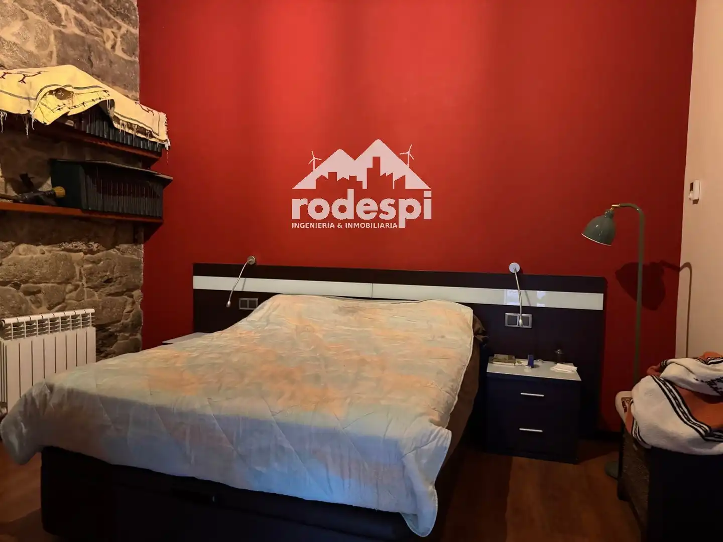 Habitación de Casa o chalet en venta en Crecente con Terraza, Trastero y Amueblado