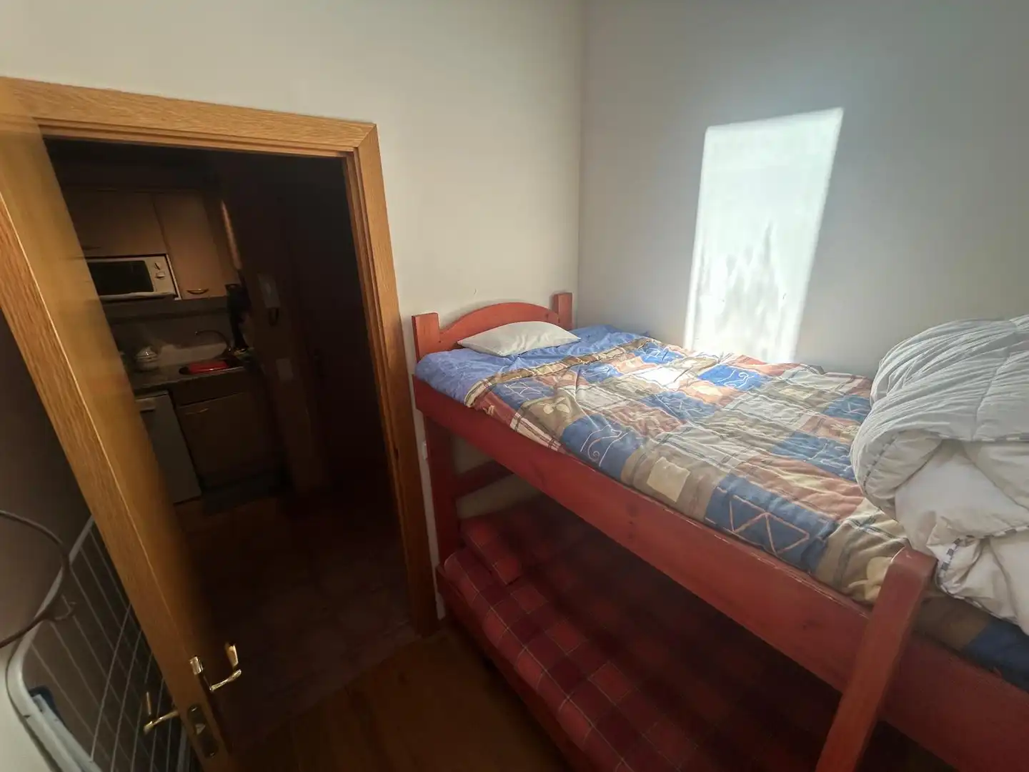 Schlafzimmer von Wohnungen zum Verkauf in Setcases mit Möbliert