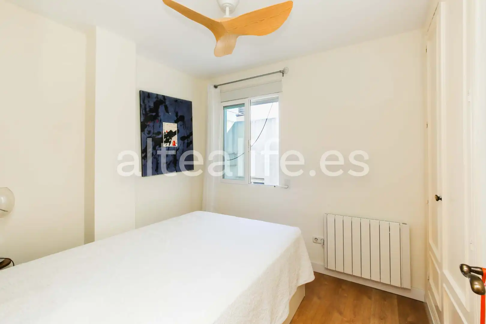Schlafzimmer von Dachboden zum Verkauf in Altea mit Klimaanlage und Terrasse