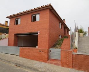 Vista exterior de Casa o xalet en venda en Aiguaviva amb Terrassa