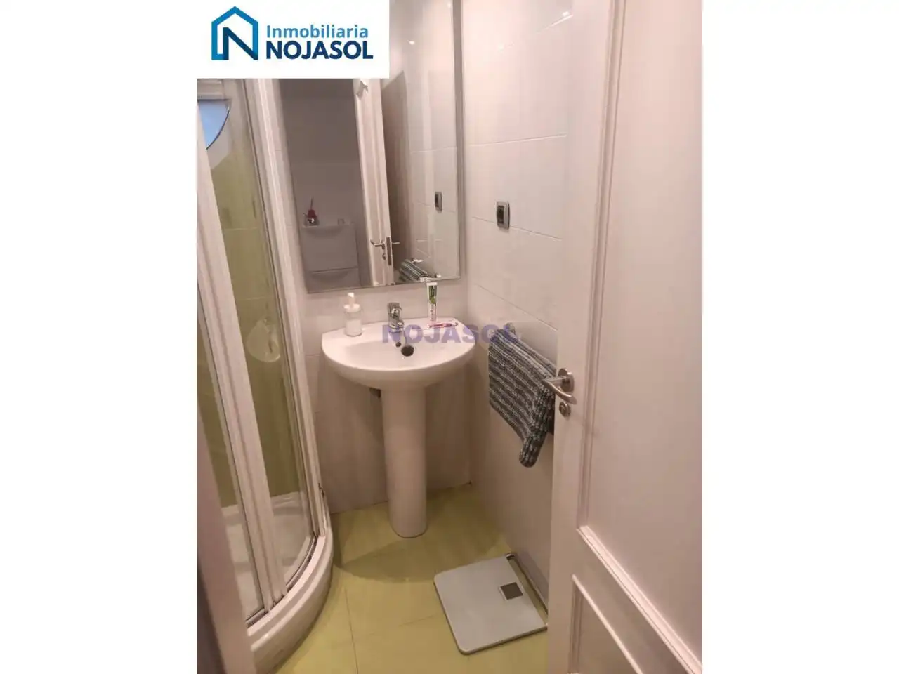 Baño de Apartamento en venta en Santoña con Calefacción, Jardín privado y Terraza