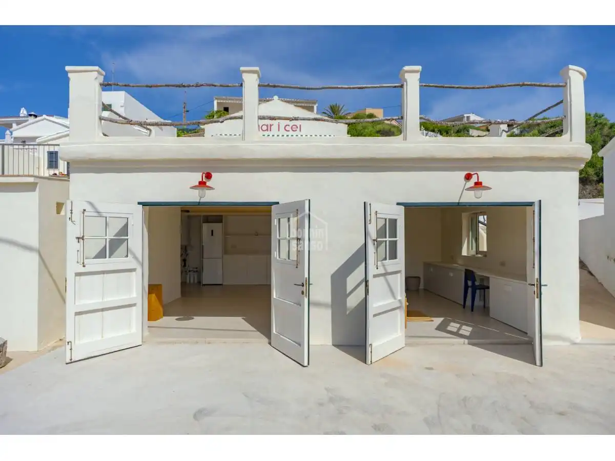 Vista exterior de Apartamento en venta en Maó - Mahón con Terraza y Amueblado