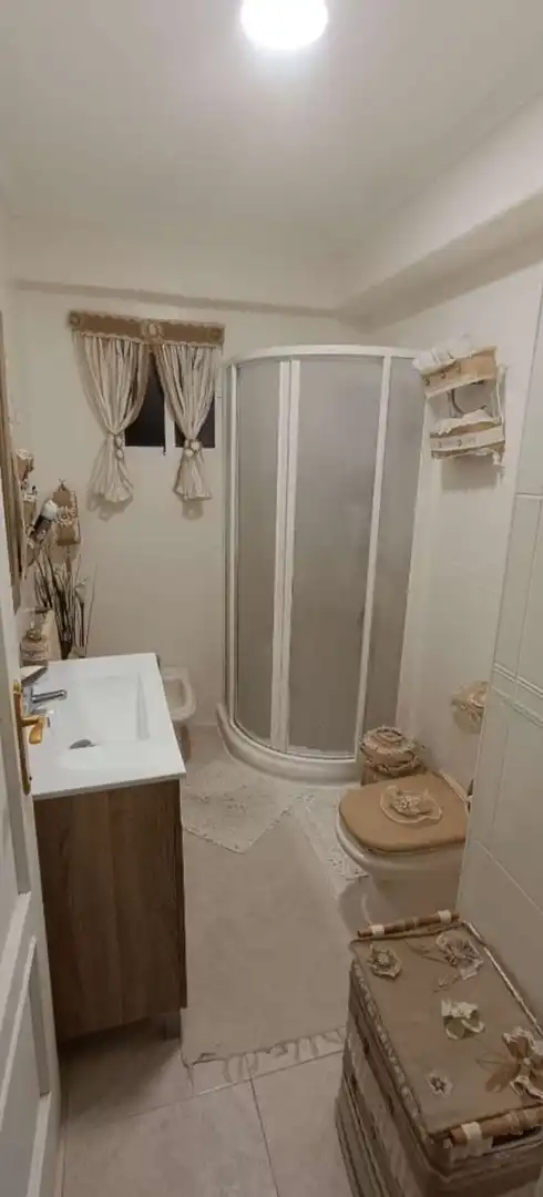 Baño de Planta baja en venta en Marbella con Terraza, Piscina y Amueblado
