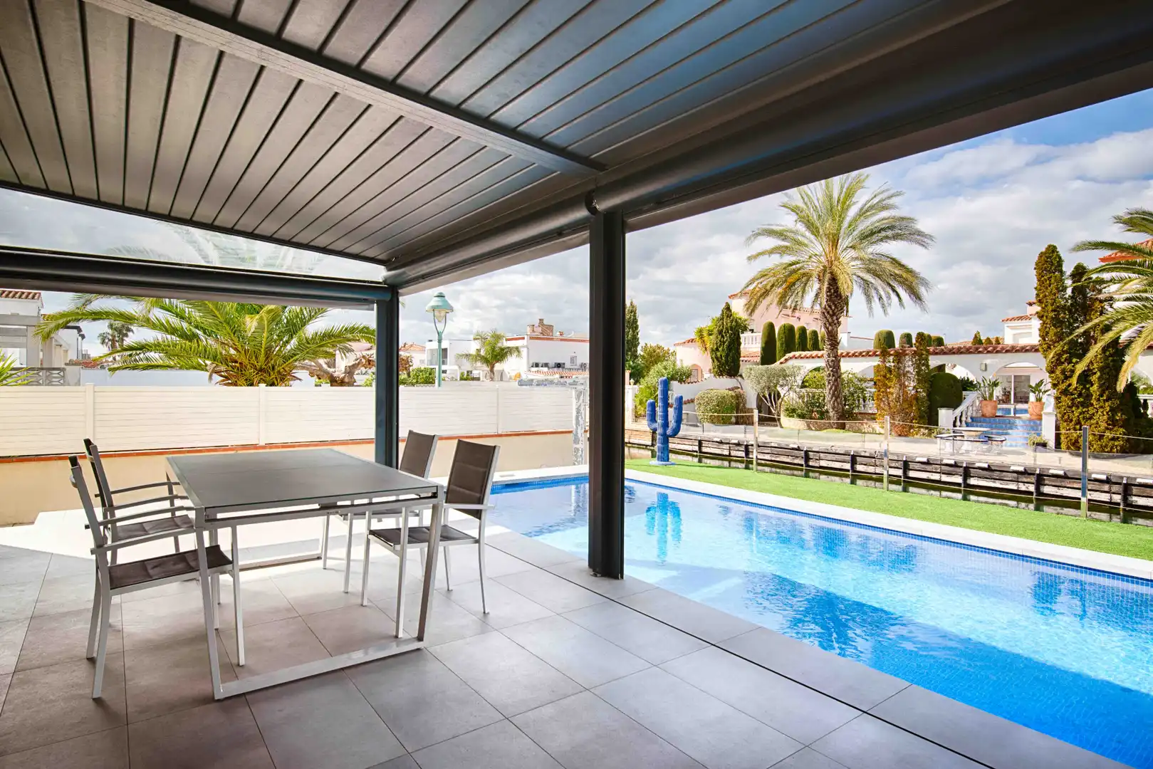 Casa con piscina en venta en Carrer Norfeu, imagen 10