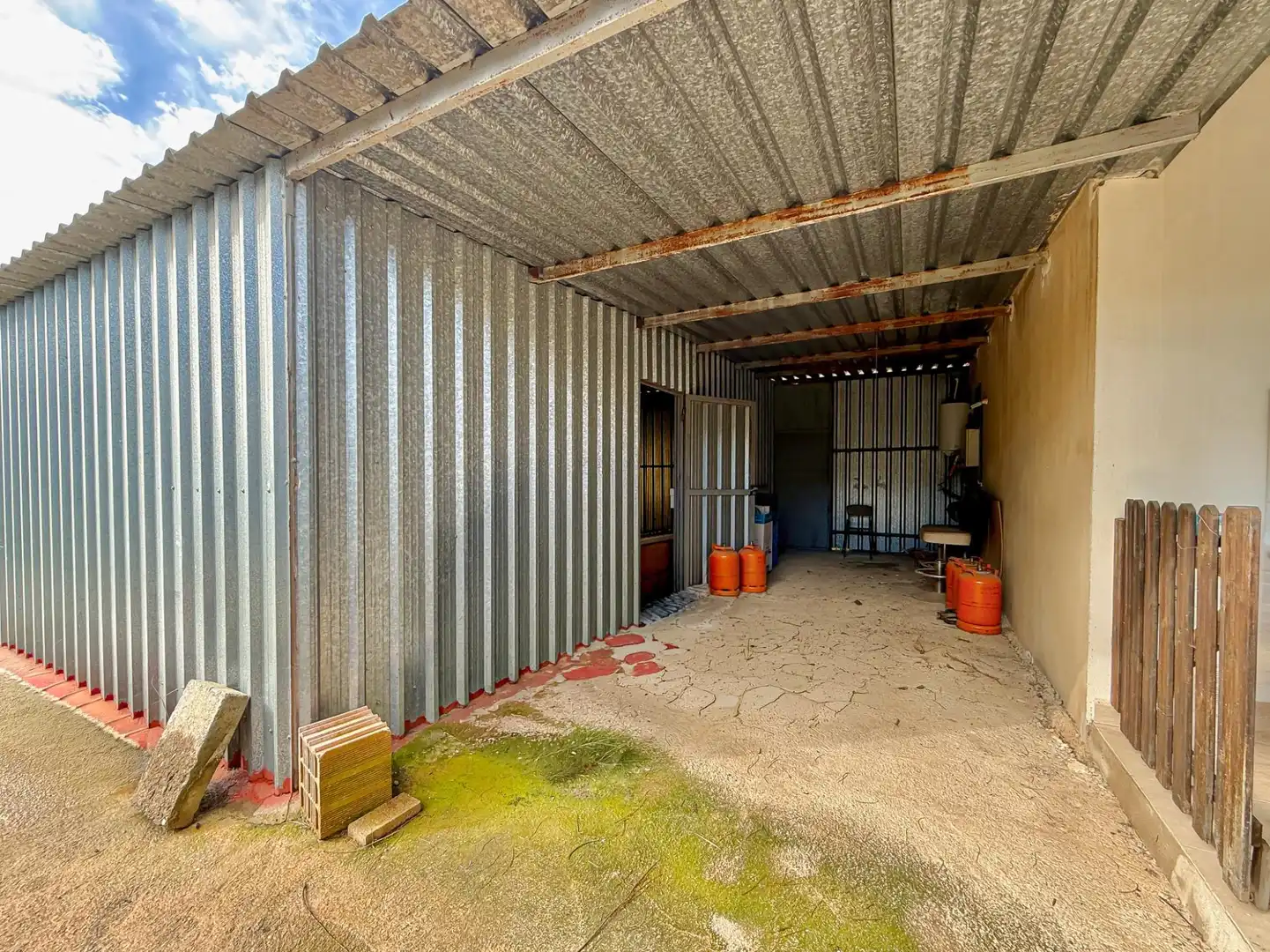 Finca rústica en venda en Sant Joan de Moró amb Jardí privat