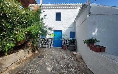 Vista exterior de Finca rústica en venda en Sayalonga amb Terrassa