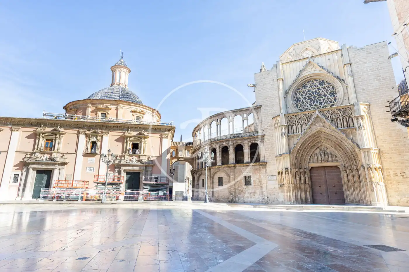 Vista exterior de Piso en venta en Ciutat Vella 