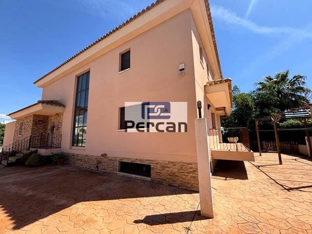 Casa-chalet en Venta en De Cova Del Llop Marí en Pueblo Español - Coveta Fumá