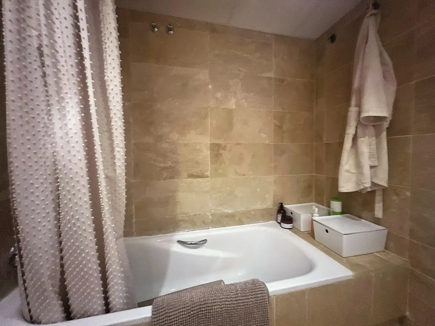 Bany de Apartament en venda en Mijas amb Aire condicionat, Terrassa i Traster