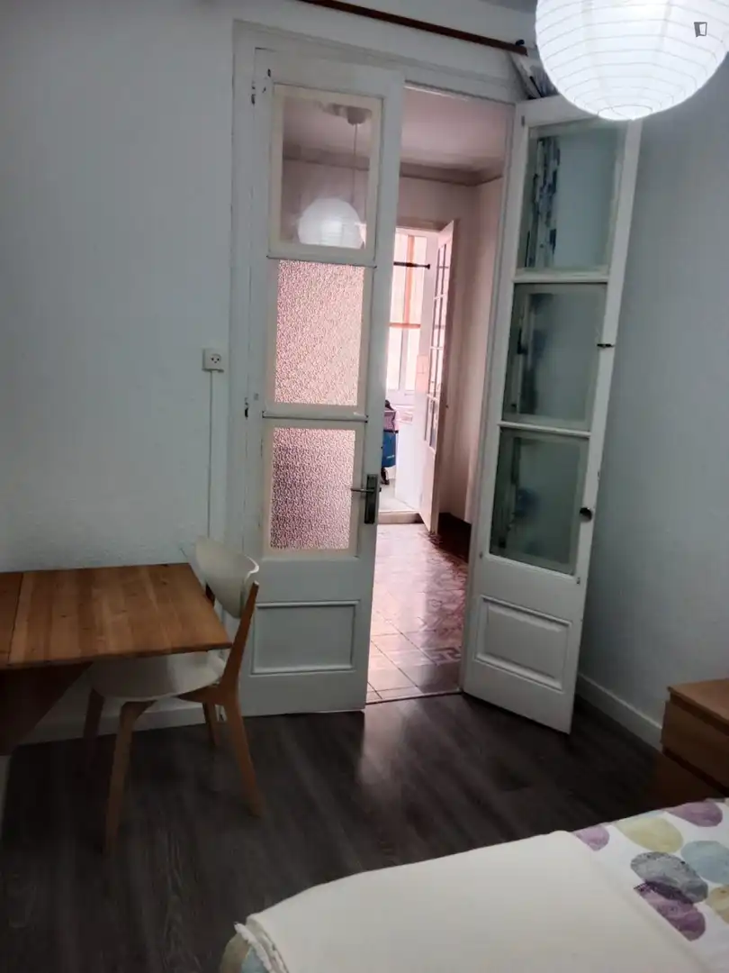 Apartamento para compartir en  Barcelona Capital con Amueblado, Lavadora y Internet