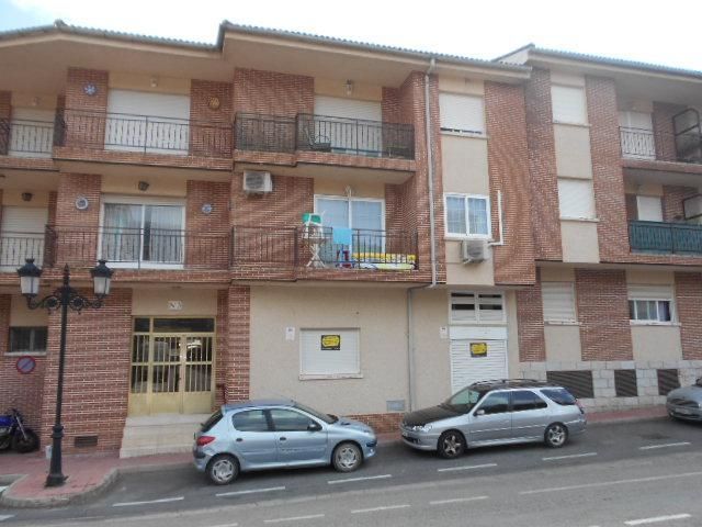 Exterior view of Premises for sale in Santa María del Tiétar