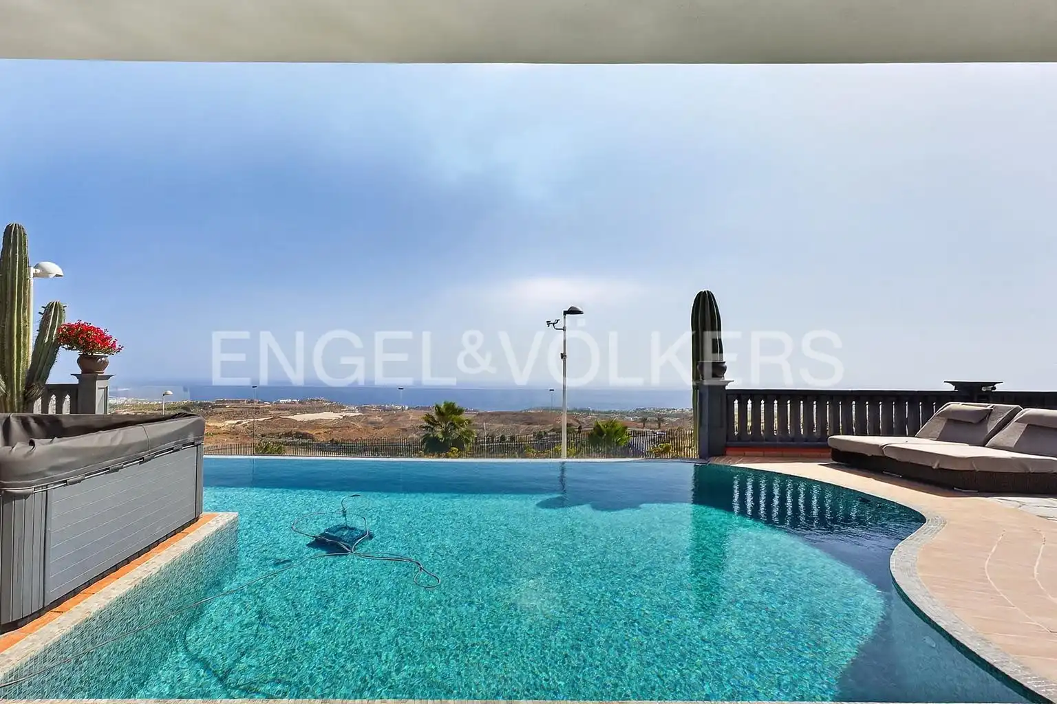 Piscina de Casa o xalet en venda en Adeje amb Terrassa, Piscina i Moblat