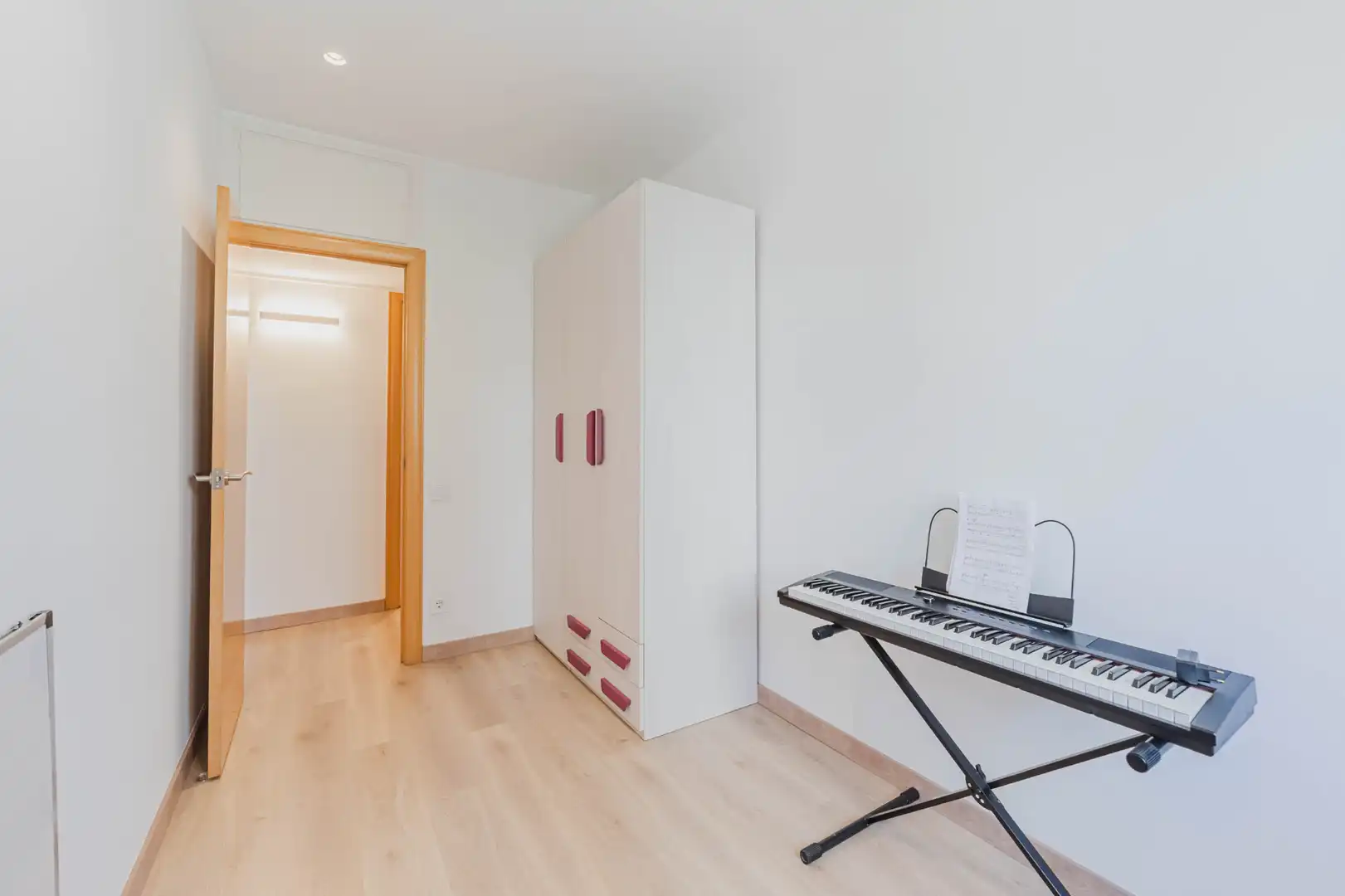Schlafzimmer von Wohnung zum Verkauf in Barcelona mit Klimaanlage, Heizung und Parkett