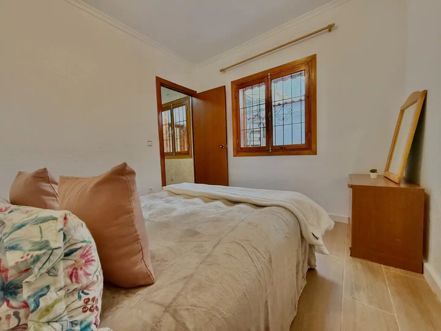 Dormitori de Casa o xalet en venda en San Pedro del Pinatar amb Jardí privat, Terrassa i Traster