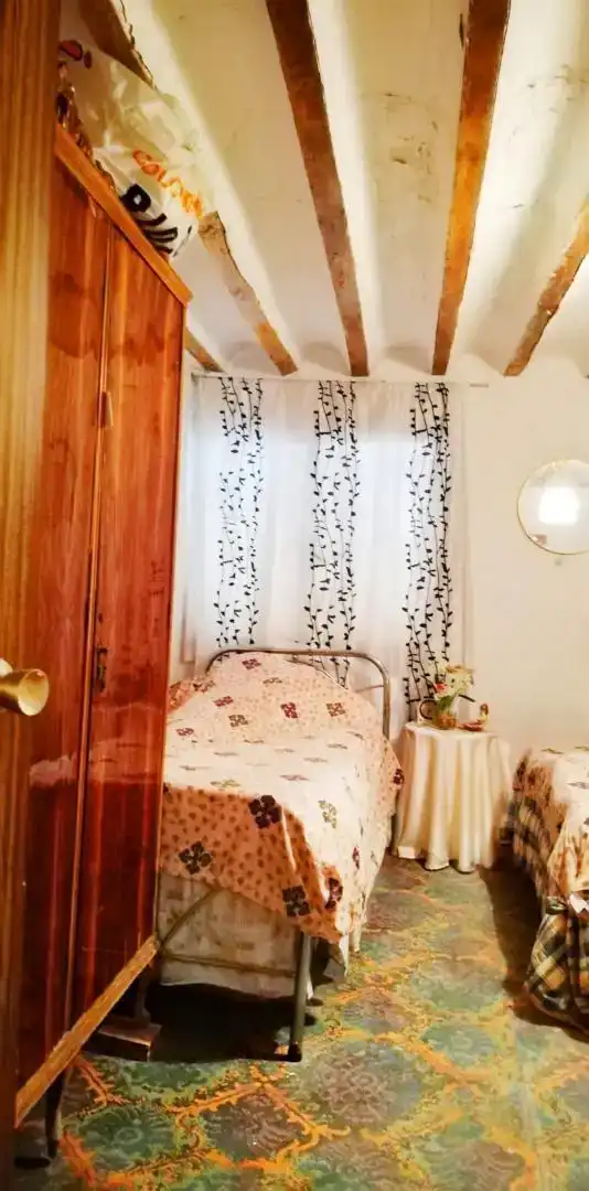 Habitación de Casa adosada en venta en Uclés con Amueblado