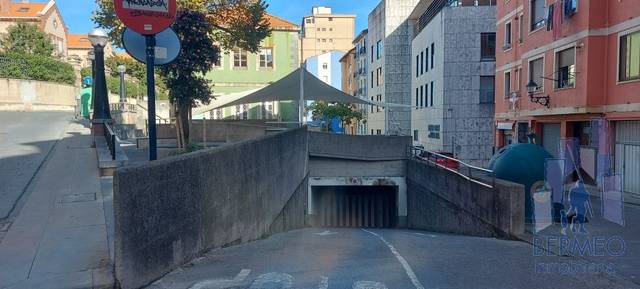 Garaje en Venta en Aurrekoetxea Kalea en Bermeo