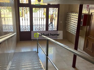 Piso con ascensor en venta en Centro Urbano