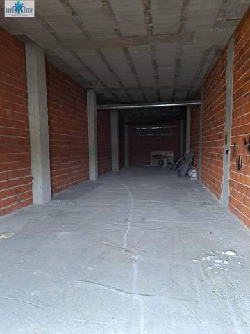 Local comercial en Alquiler en Imaginalia - Llanos del Águila