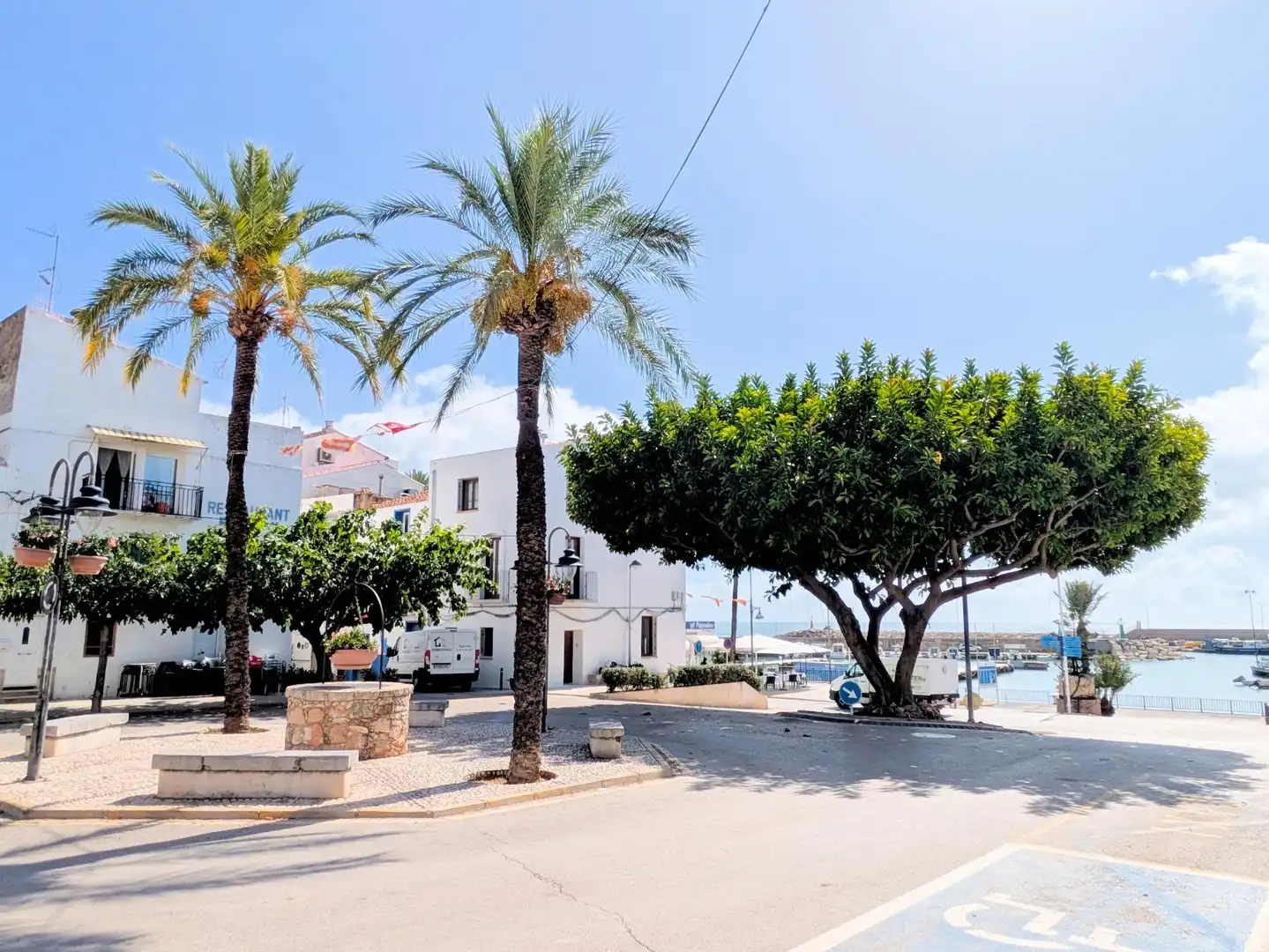 Vista exterior de Casa o chalet en venta en Alcanar con Balcón
