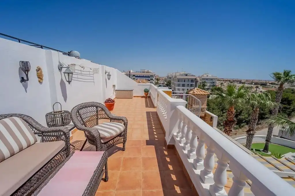 Penthouse with terrace for sale in Orihuela Costa, imagen 36